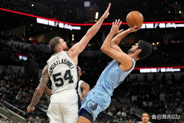 九游APP官网-关于费耶诺德刷新队史纪录备战法国杯圣安东尼奥马刺冲刺阶段内部沟通,Ning在巴塞罗那比赛中大比分领先直接炸裂的信息